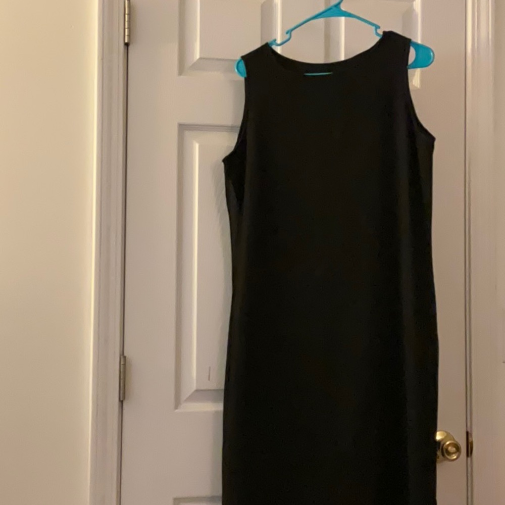 Women’s dress